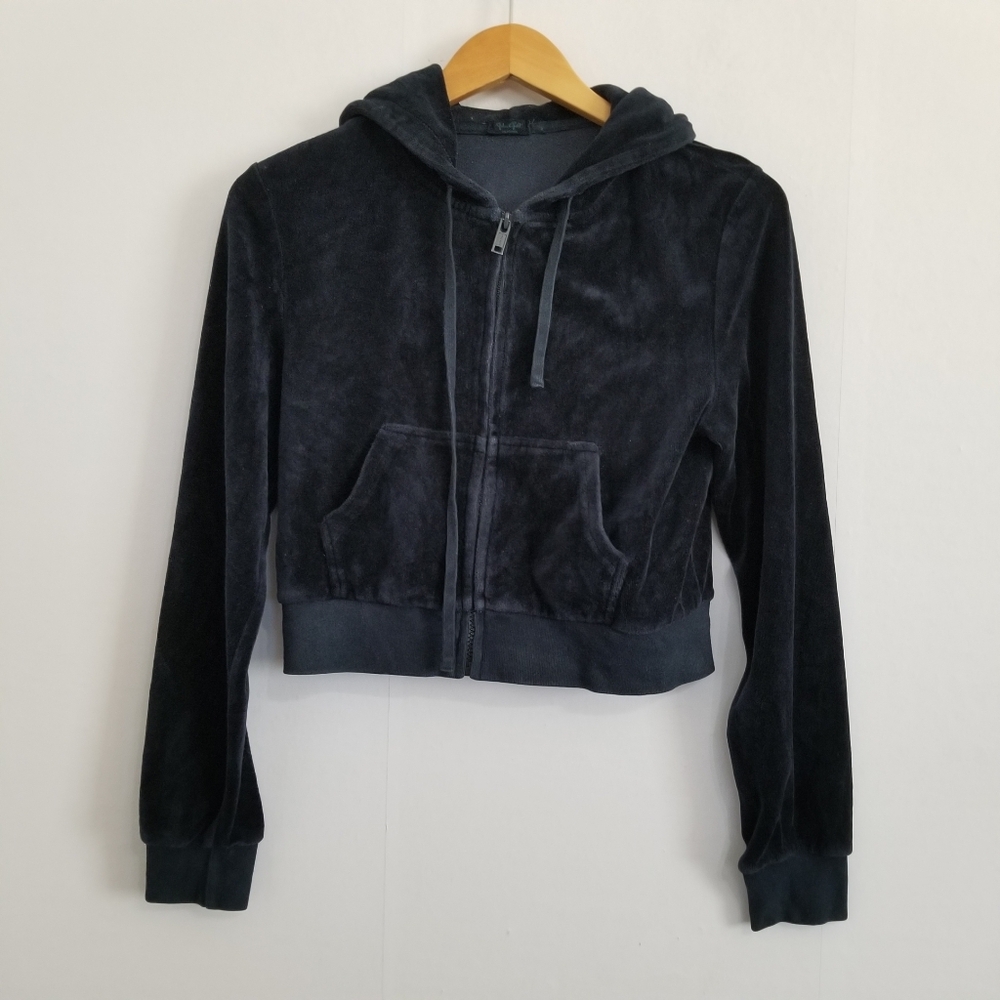 Women’s Black Velour Zip-Up Hoodie Jacket
